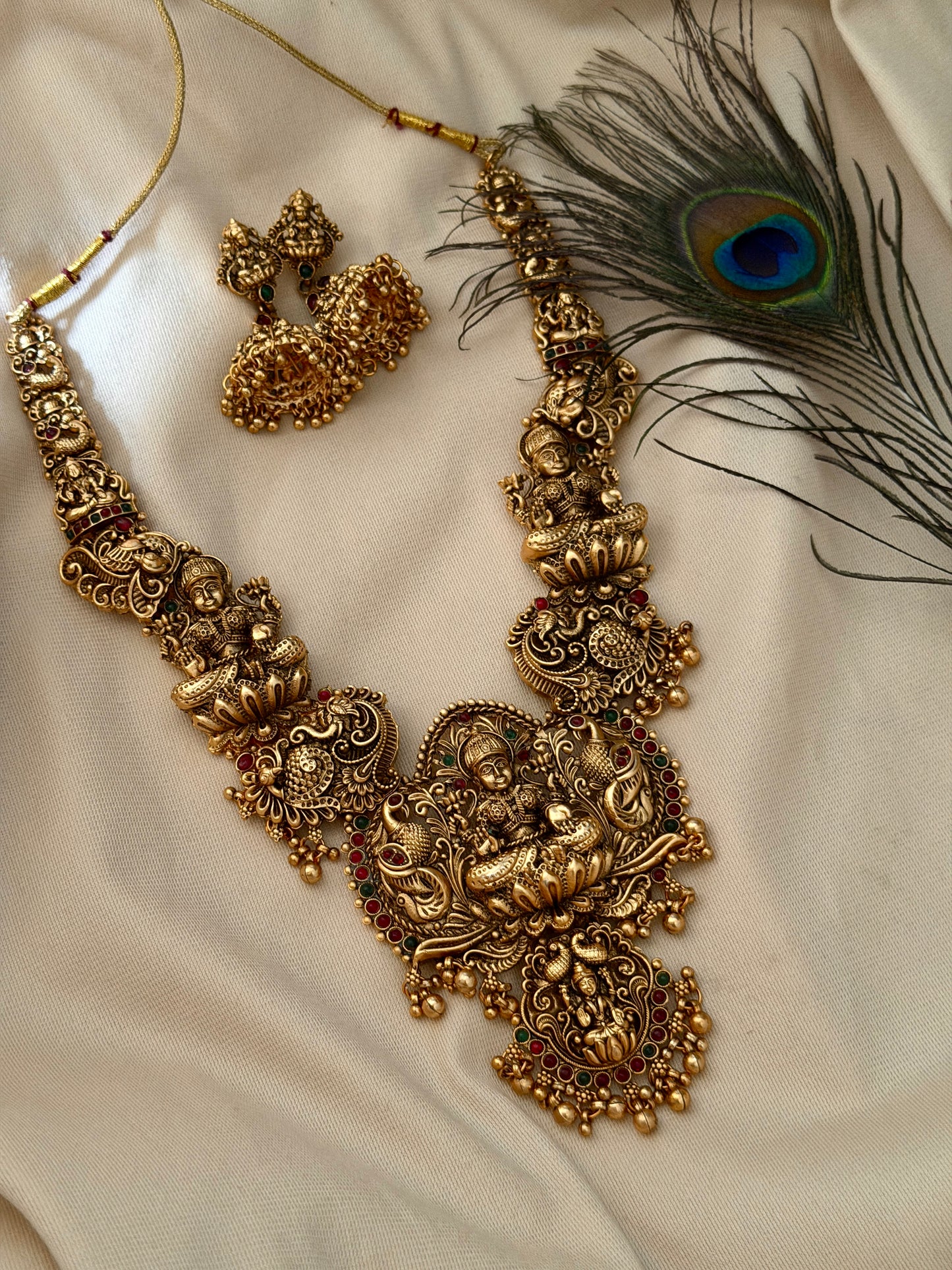 Ambikapathi Antique Haaram Set