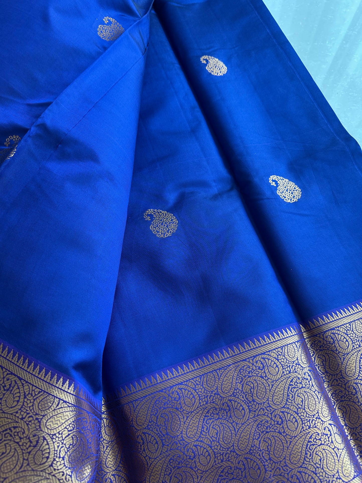 Sapphire Manga Butta Soft Silk Saree
