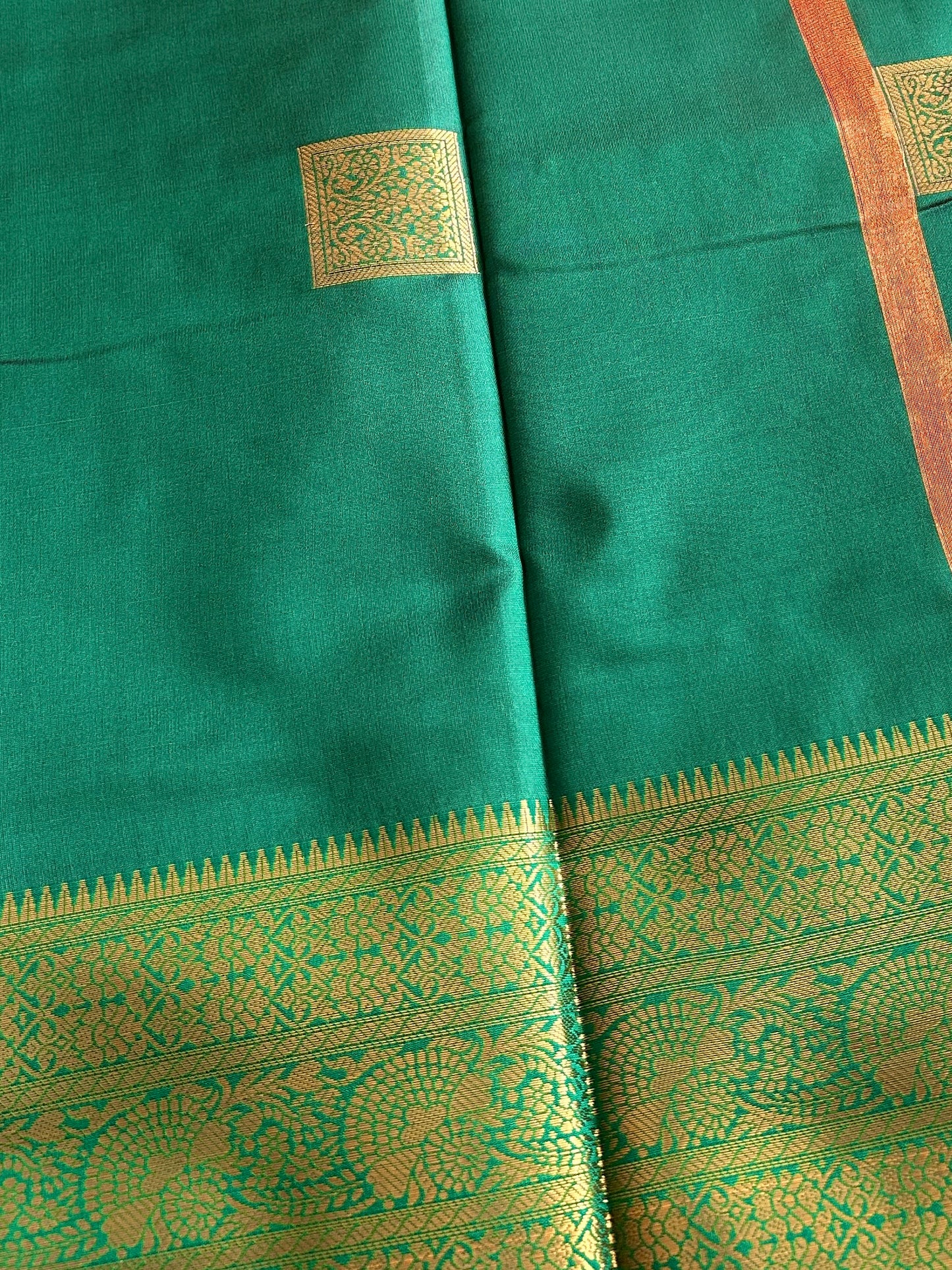 Blood Red Cube Butta Soft Silk Saree
