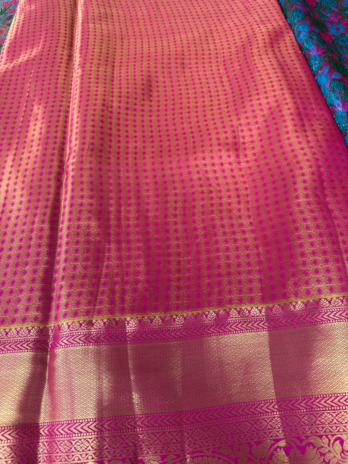 Meenakari Pattu v4.0