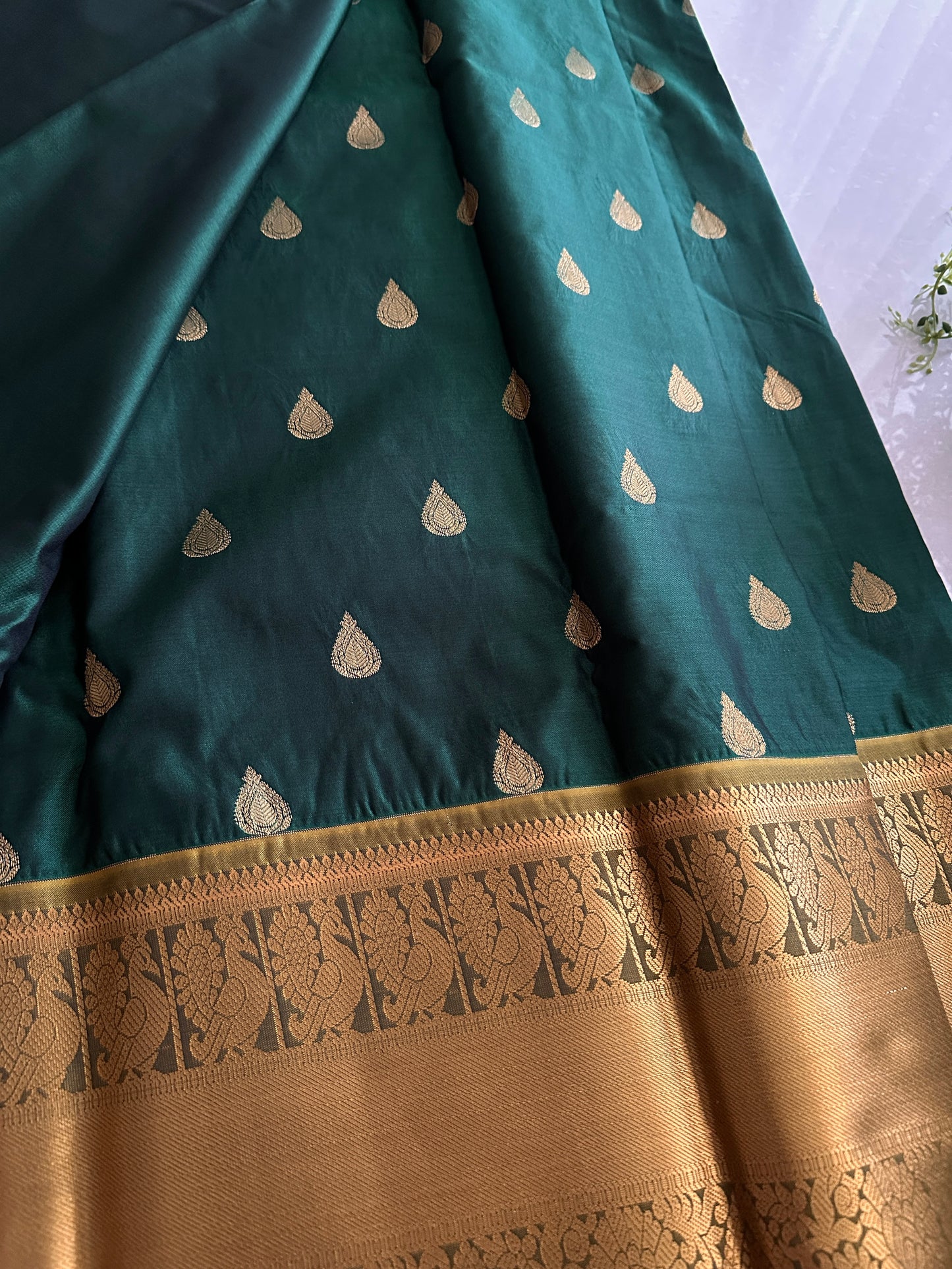 Forest Green Semi Kanchivaram Pattu
