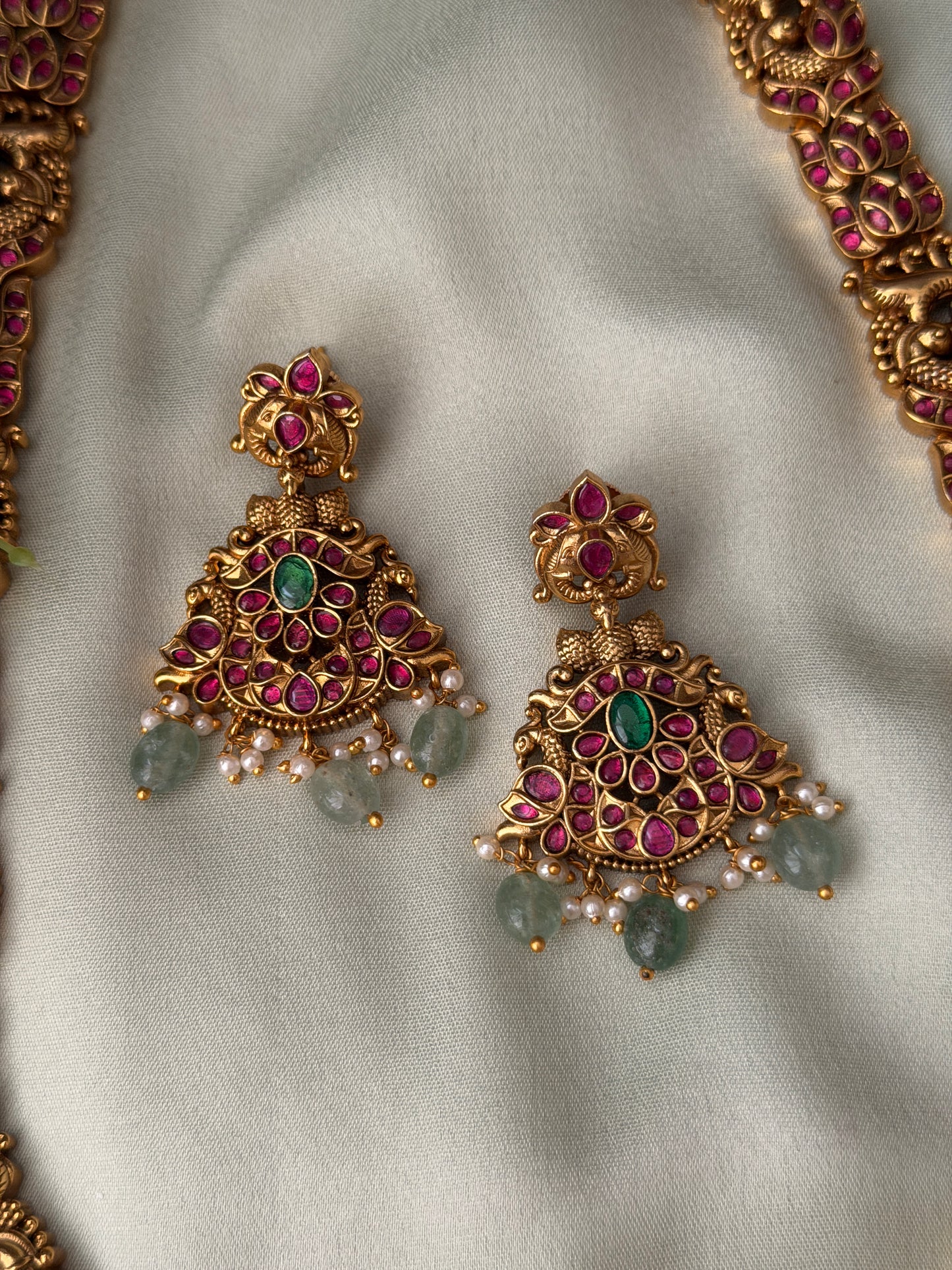 Vishaka Jadau Haaram