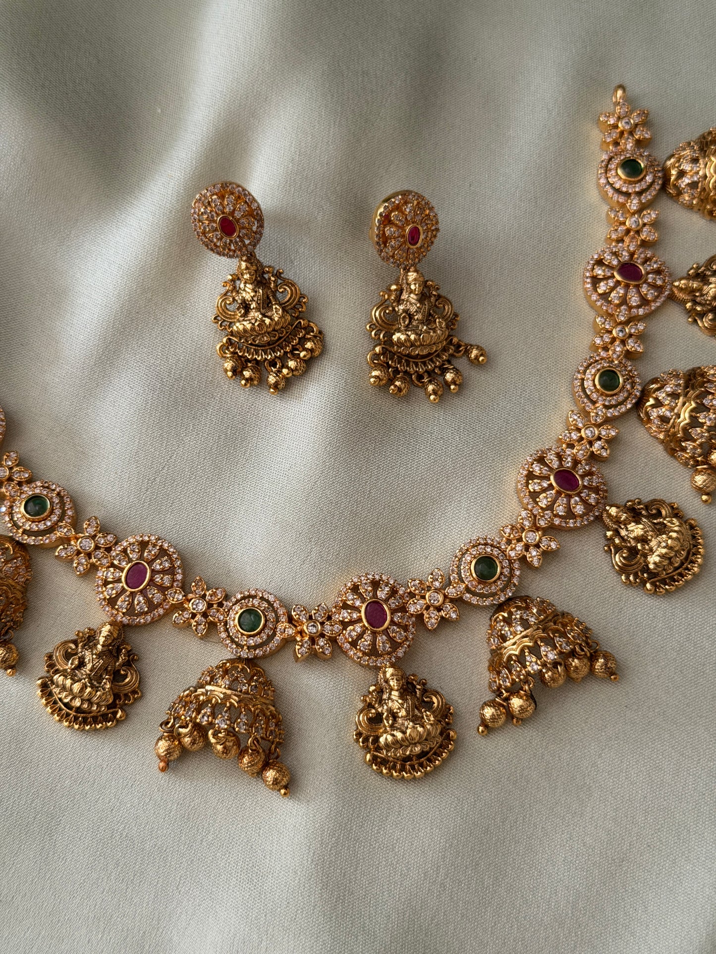 Eeshika Jhumka x Devi Fusion Necklace