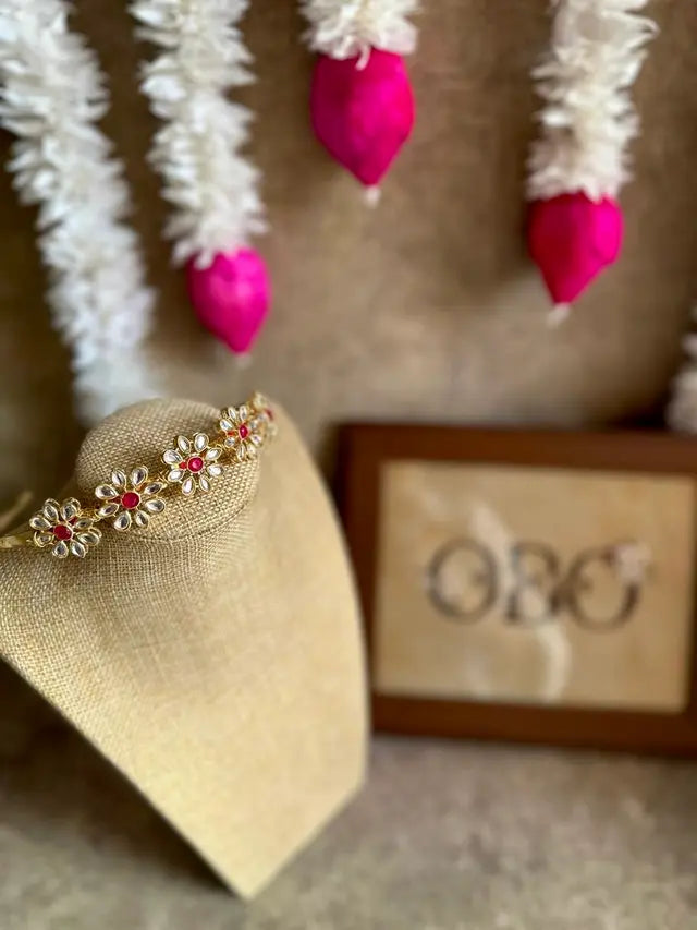 Kundan Hairbow