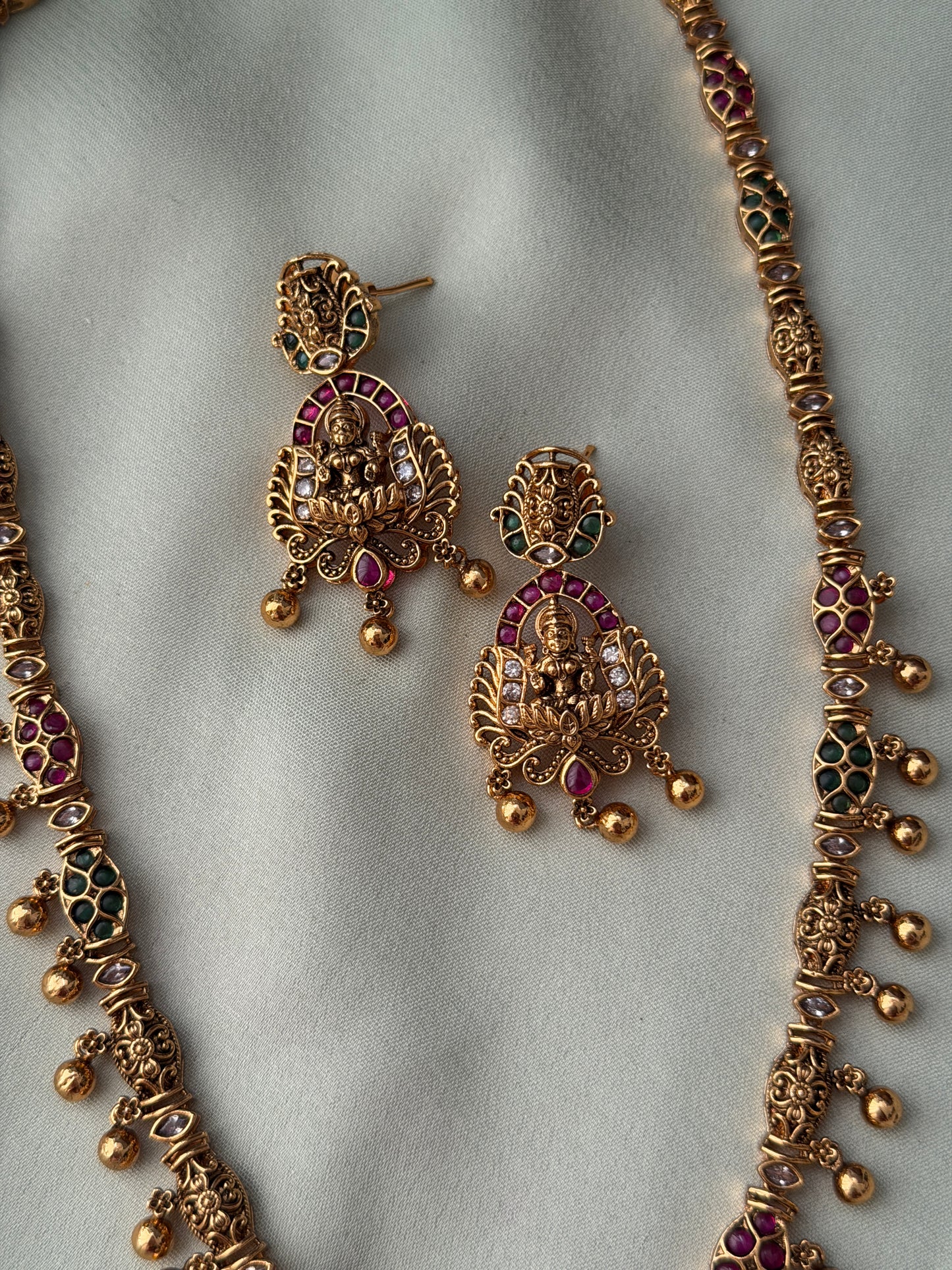 Amishi Gold Replica Haaram set