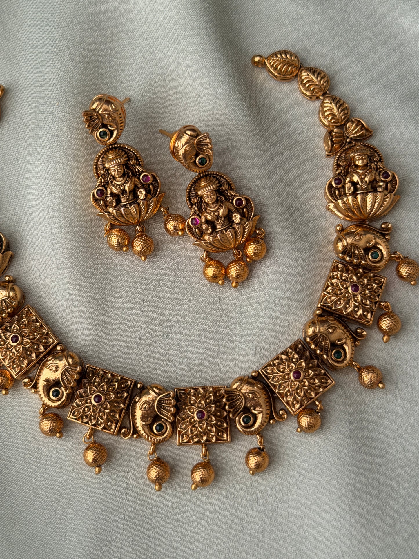 Devagana Gold Replica