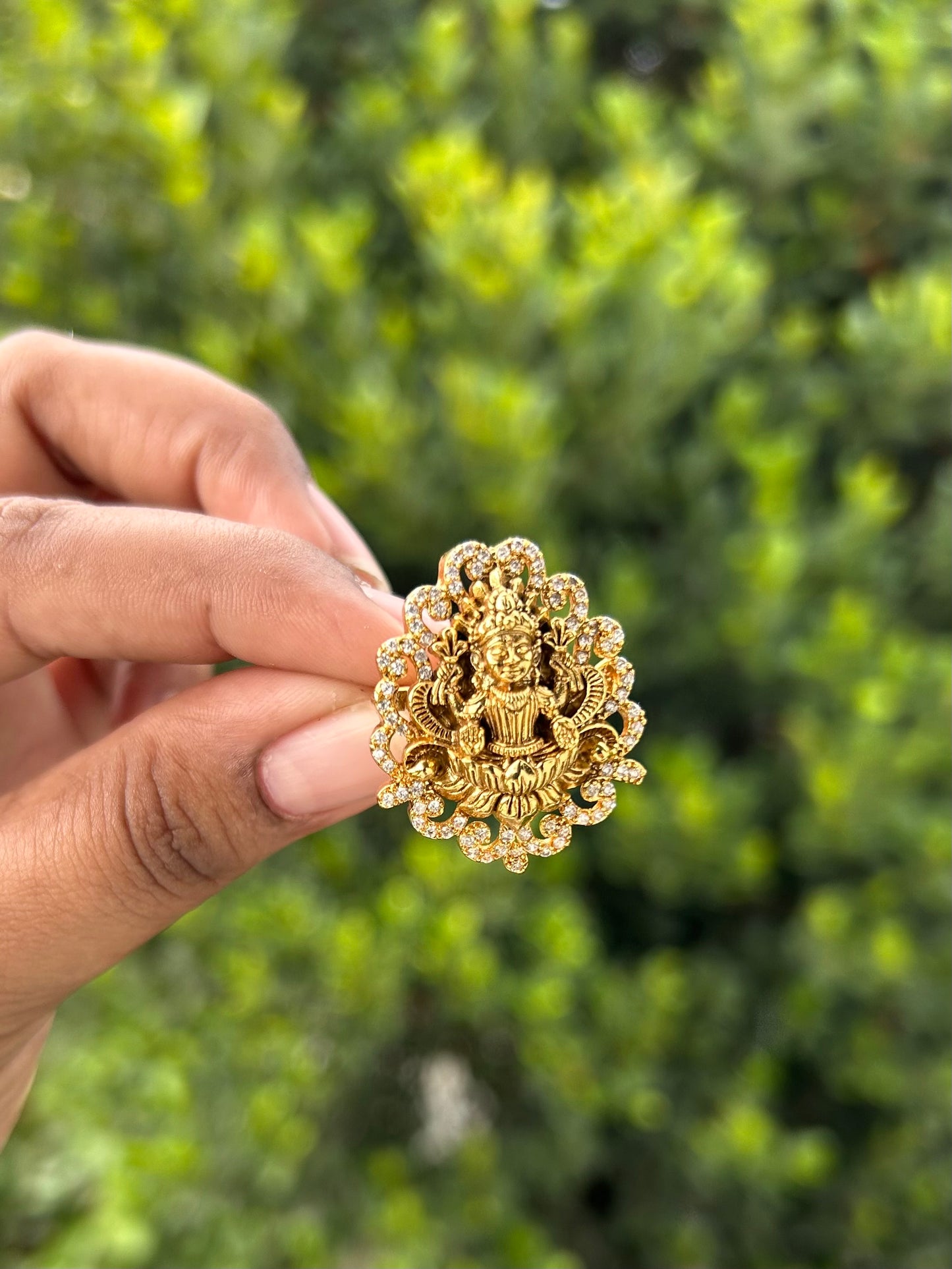 Shilpi Antique Gold Ring