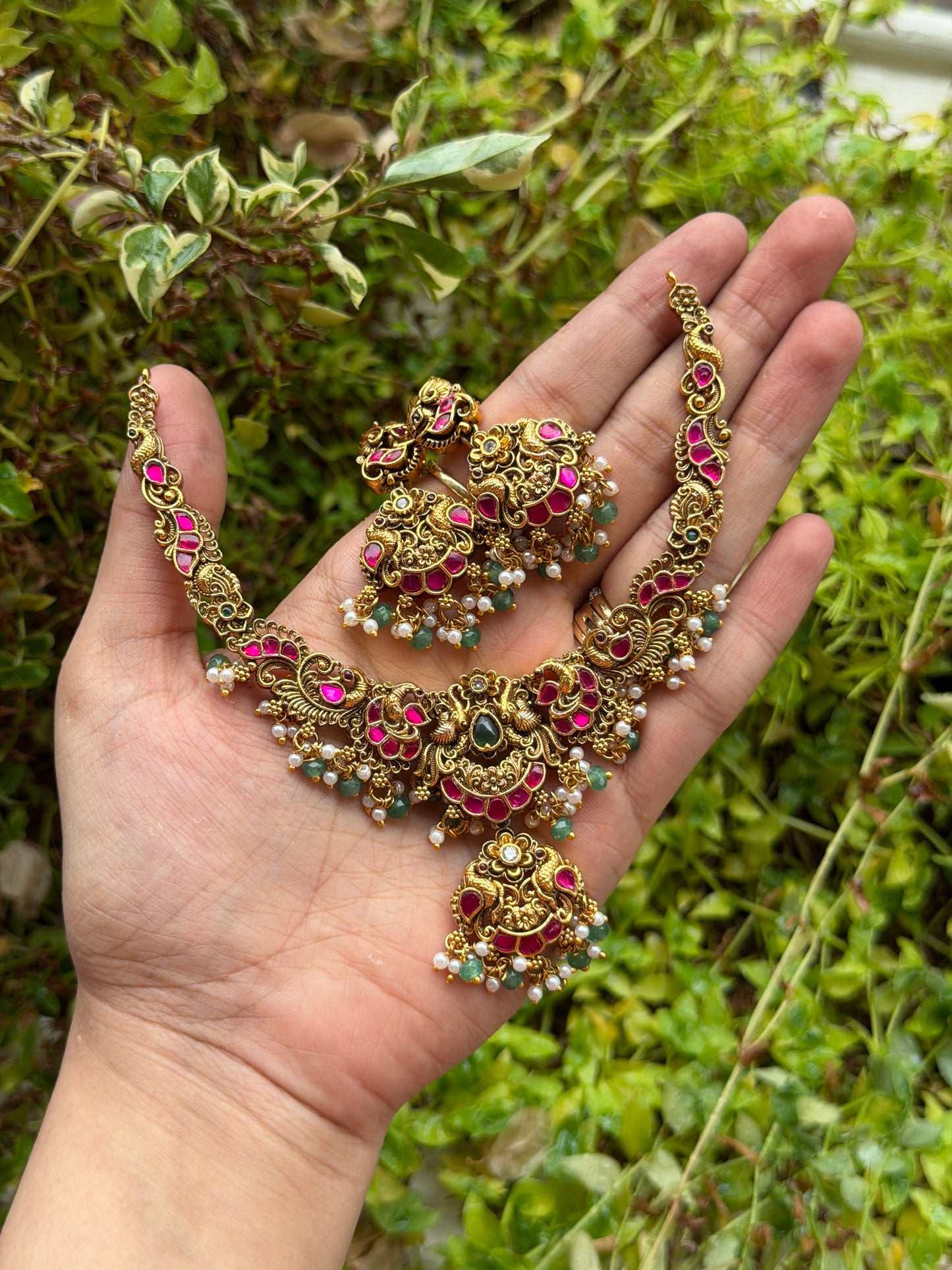 Mini Jadau Beauty