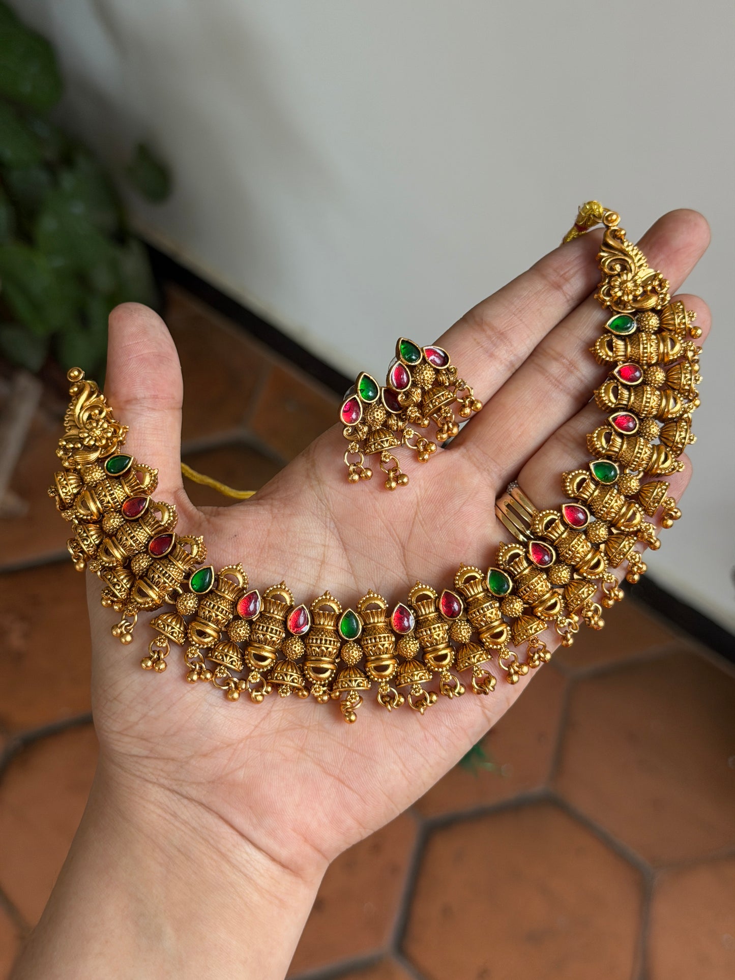 Budgeted Chirika Gold Replica