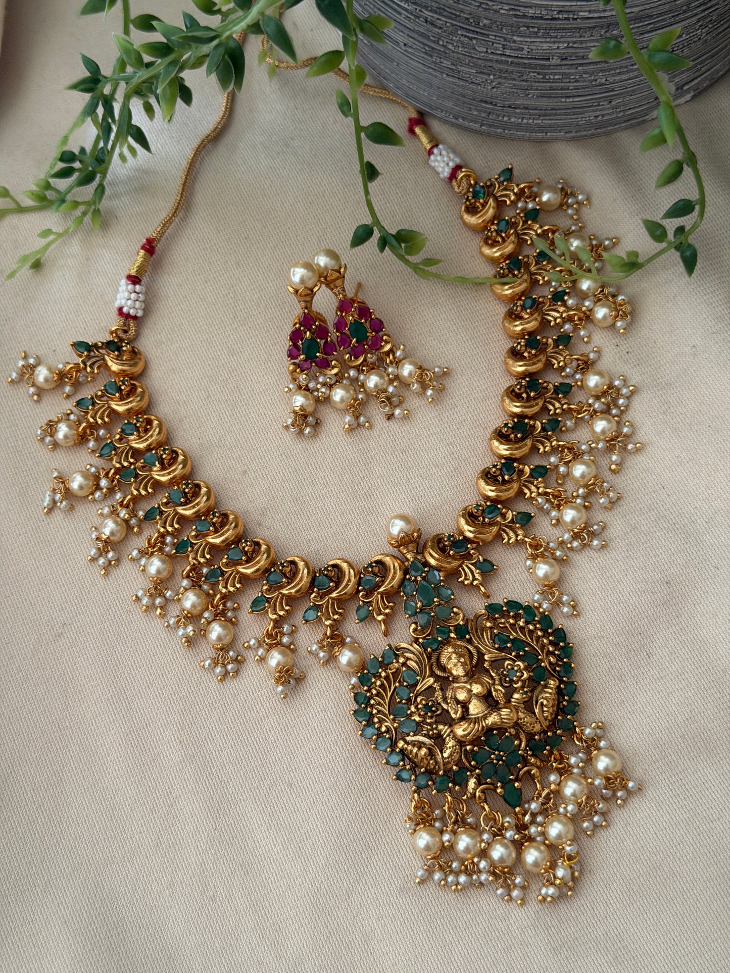 Sai Lakshmi Guttapusalu Necklace