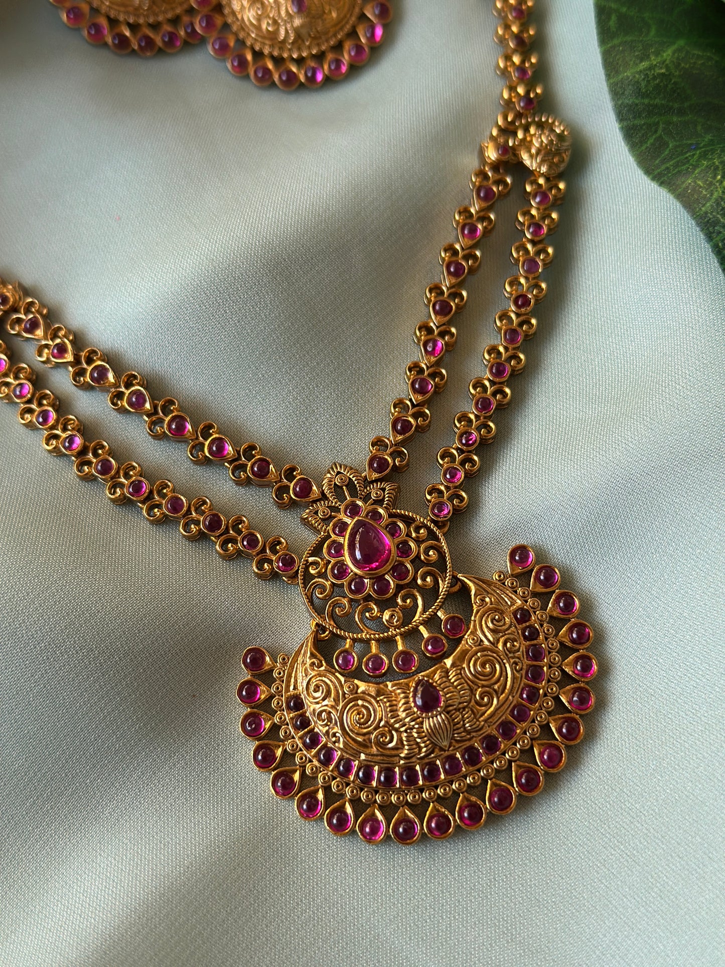 Asma Ruby dual Layer Necklace