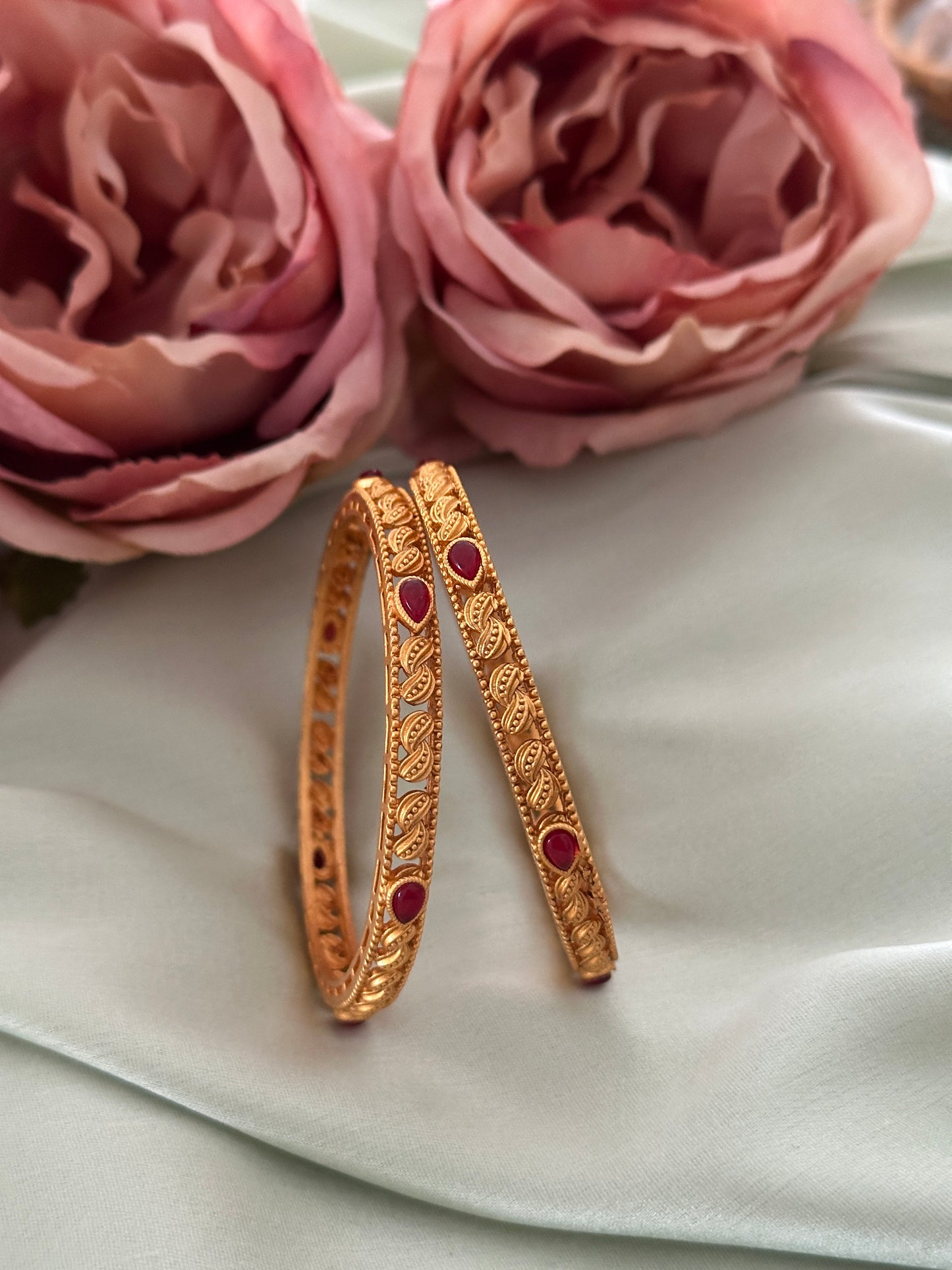 Ruby Tear Drop Matta Bangles 2.4