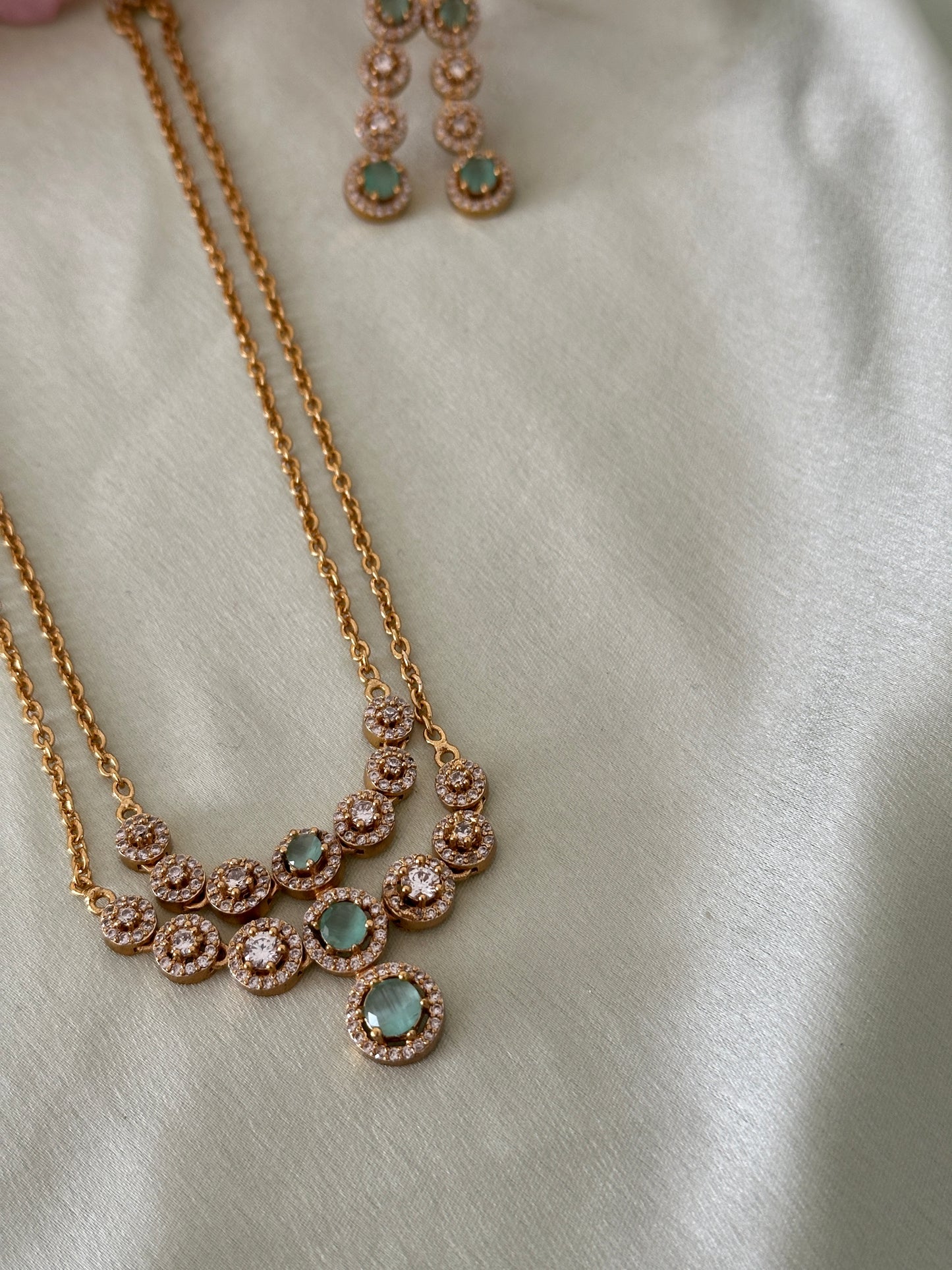 Sutaria Double Layer Chain Set