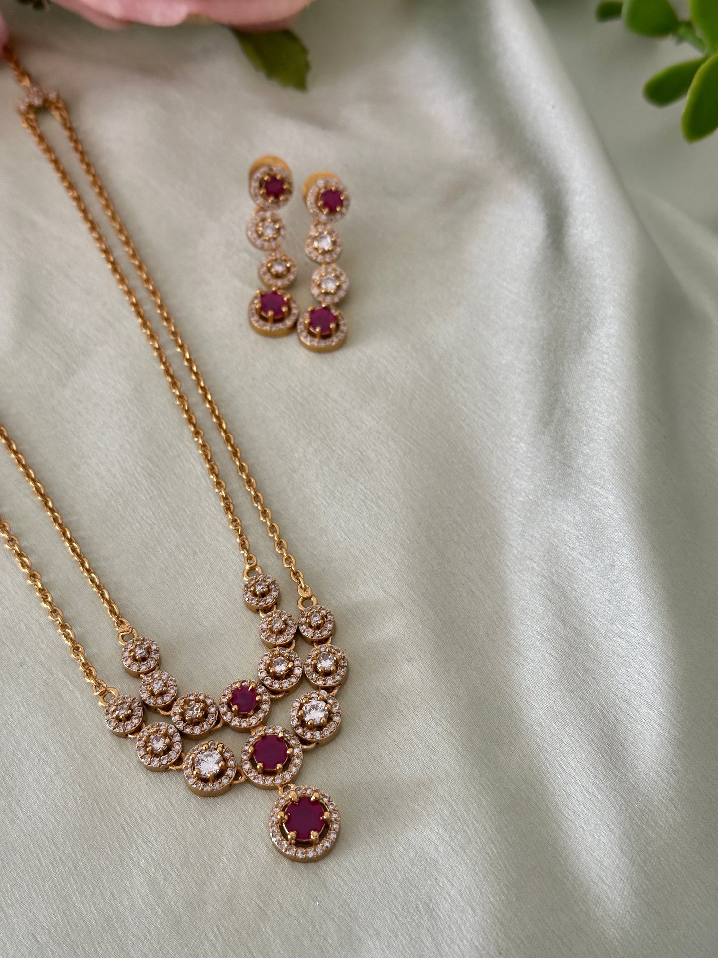 Sutaria Double Layer Chain Set