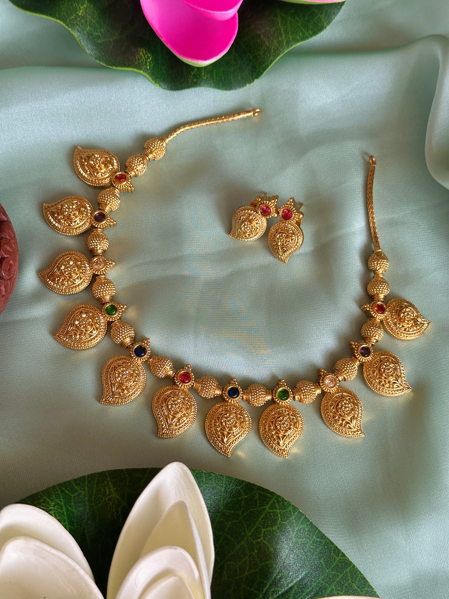 Navaratna Maanga Maala