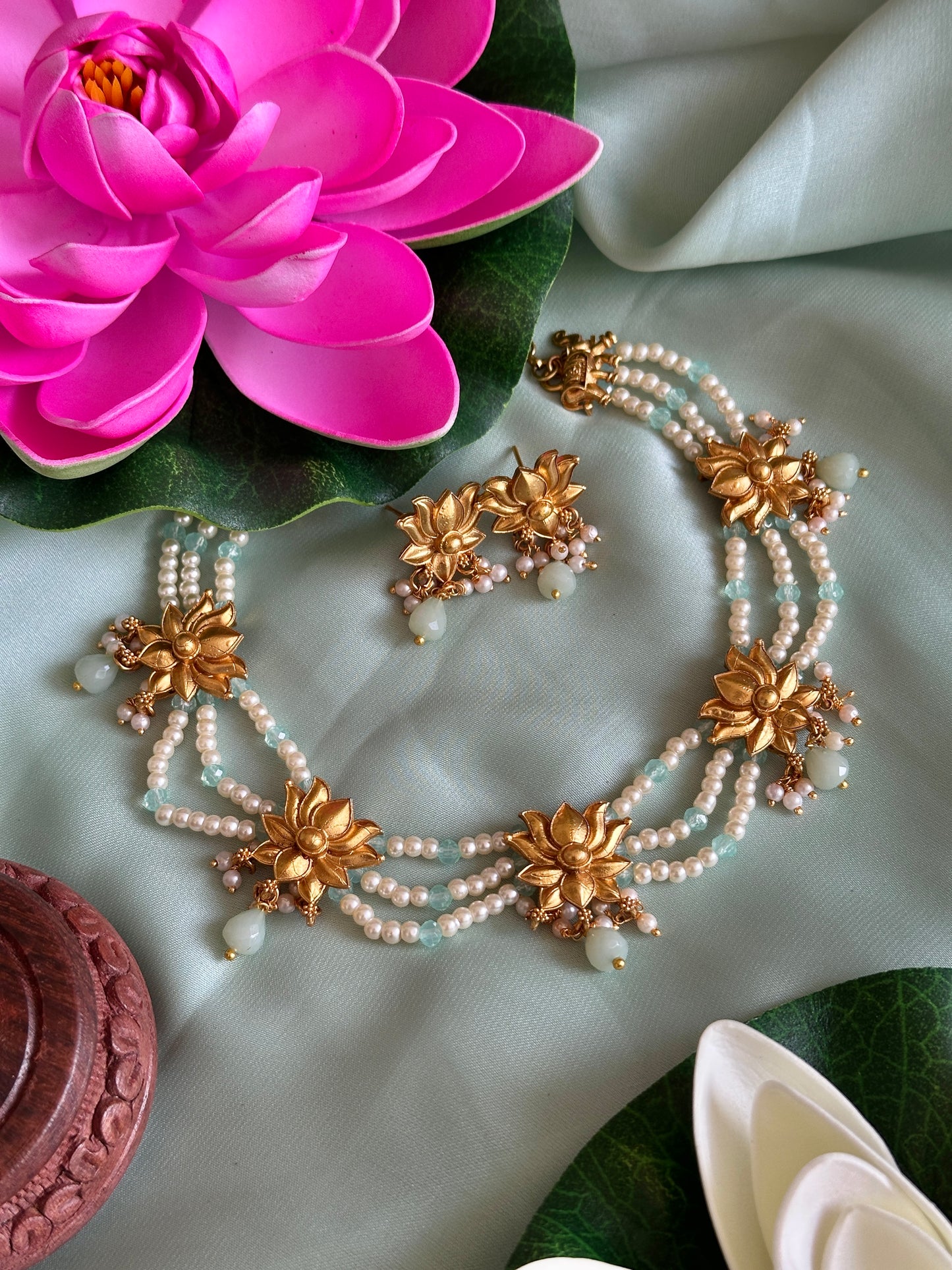 Divine Layered Pearl Beauty