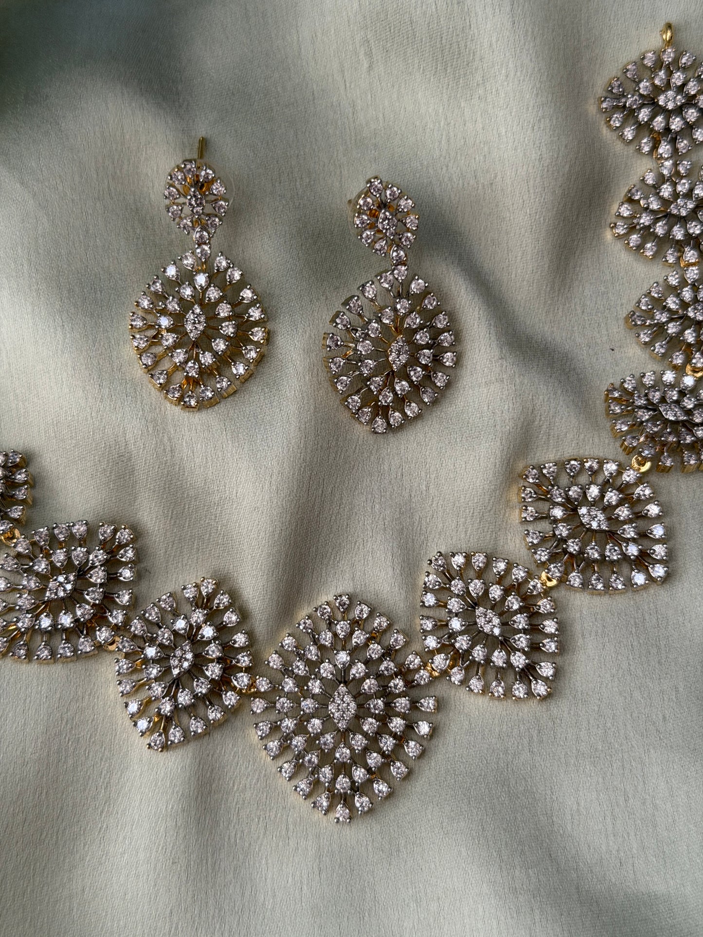 Petalia Diamond Necklace