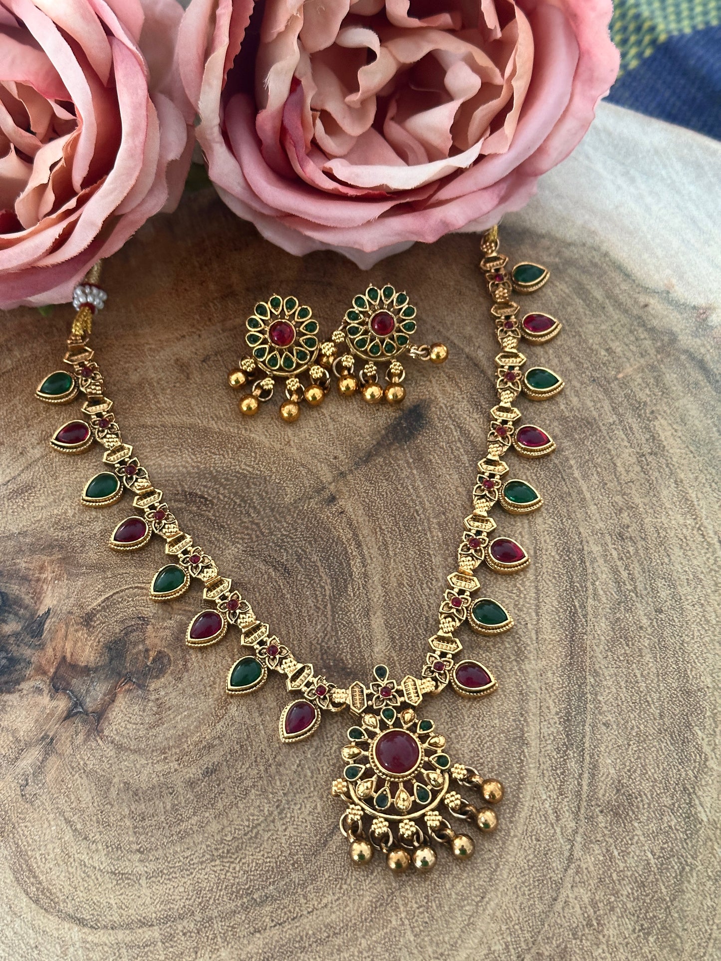 Water Drop Kempu Necklace