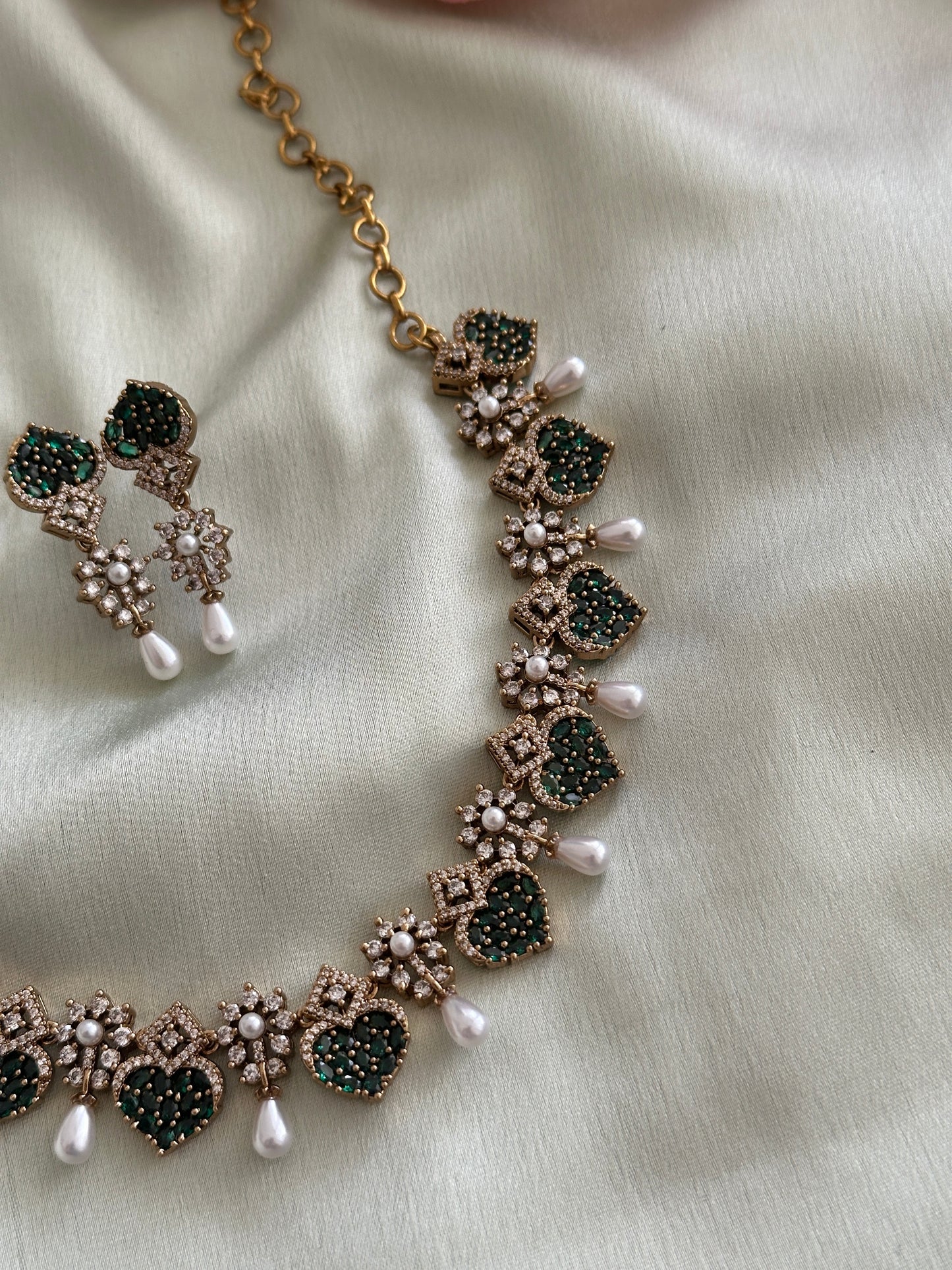 Little Heart AD Necklace with Pearl Droppings