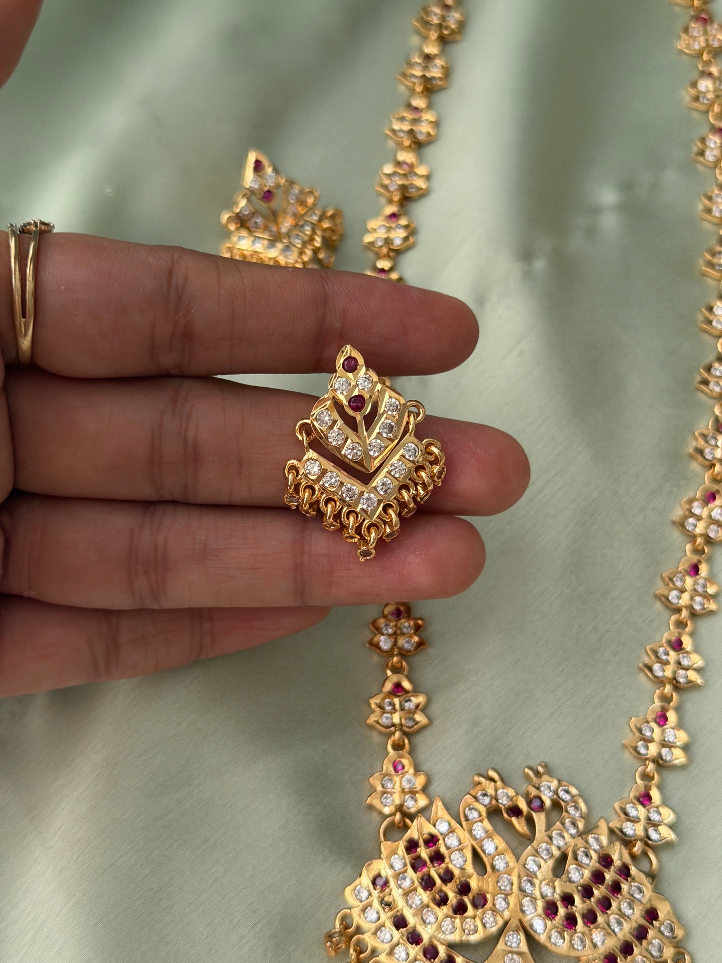 Dual Swan Vintage Haaram Set