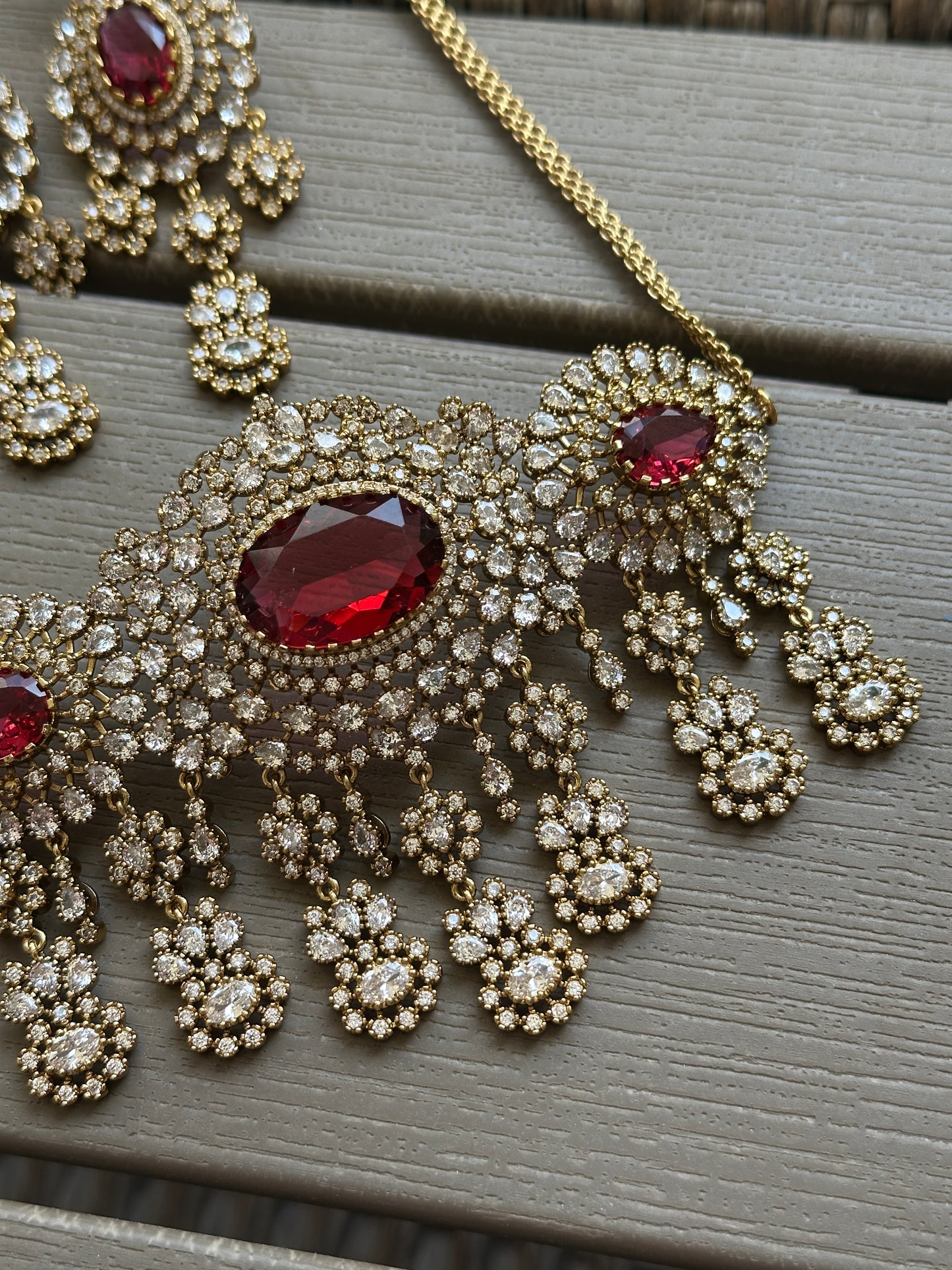 Raha Victorian Choker
