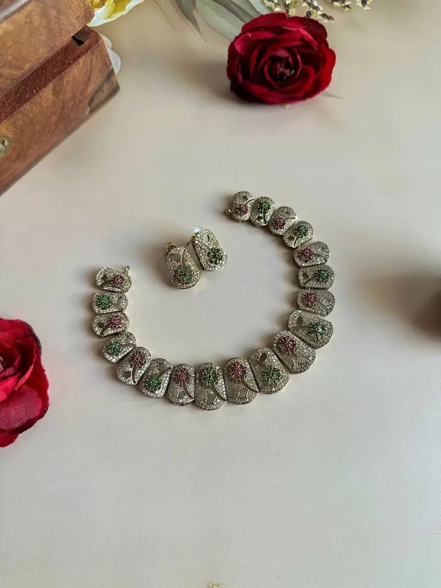 Gulab Uncut AD necklace