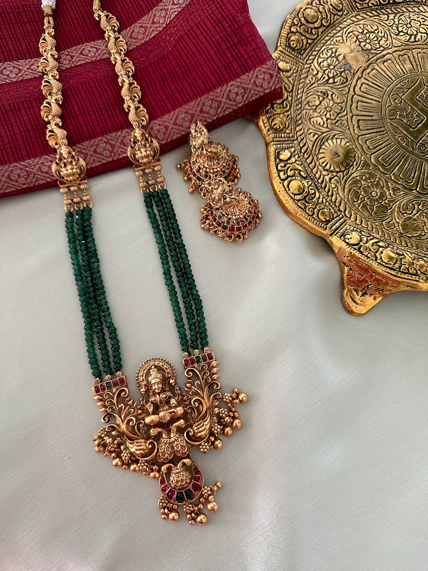 Thenmozhi Devi Haaram