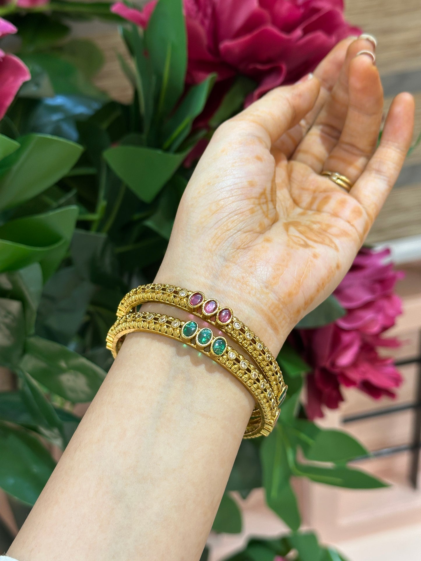 Budgeted Premium Kemp Bangles