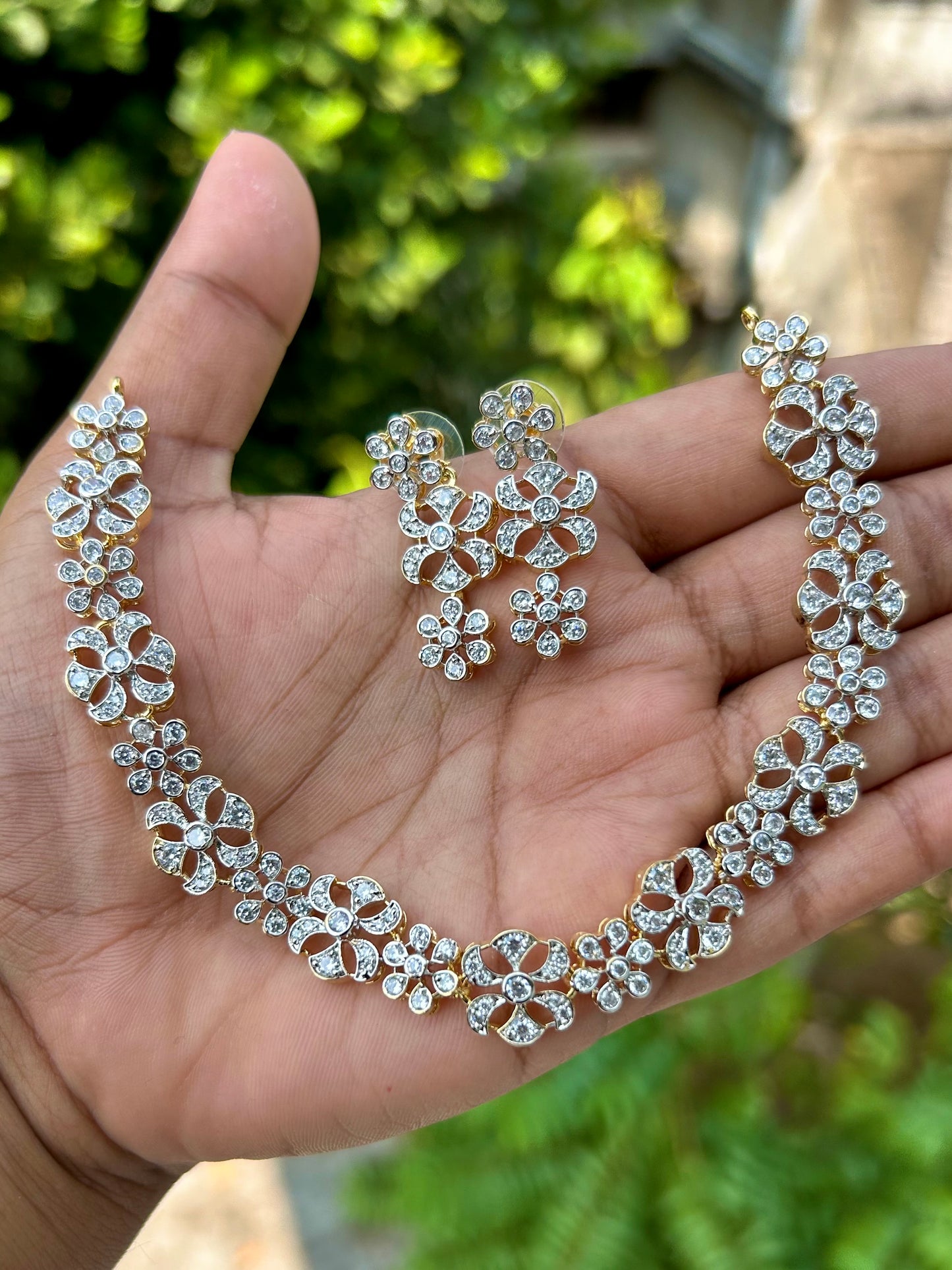 Gisella AD Choker Set