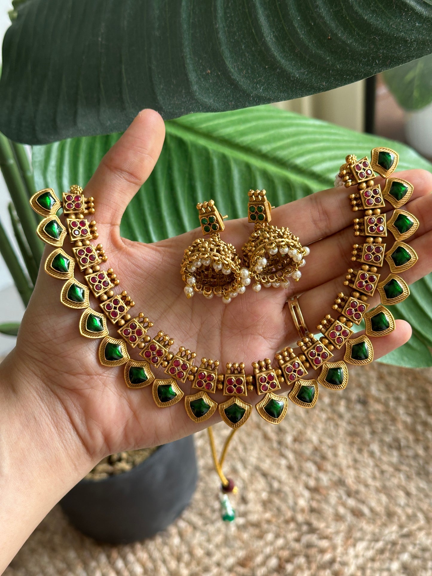 Priya palakka necklace