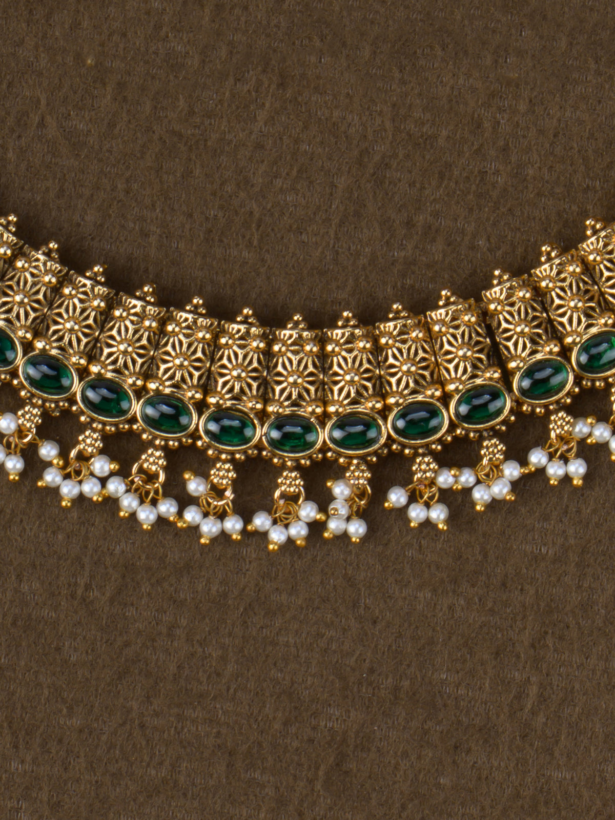 Antique Green Stone Choker Set