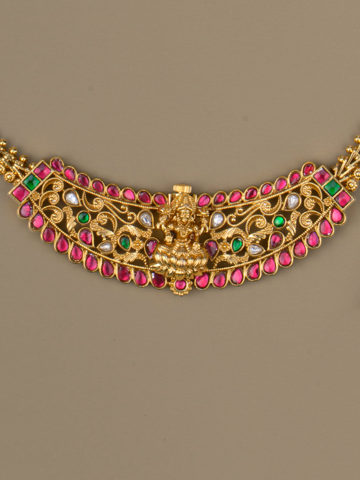 Vanathi Jadau Choker