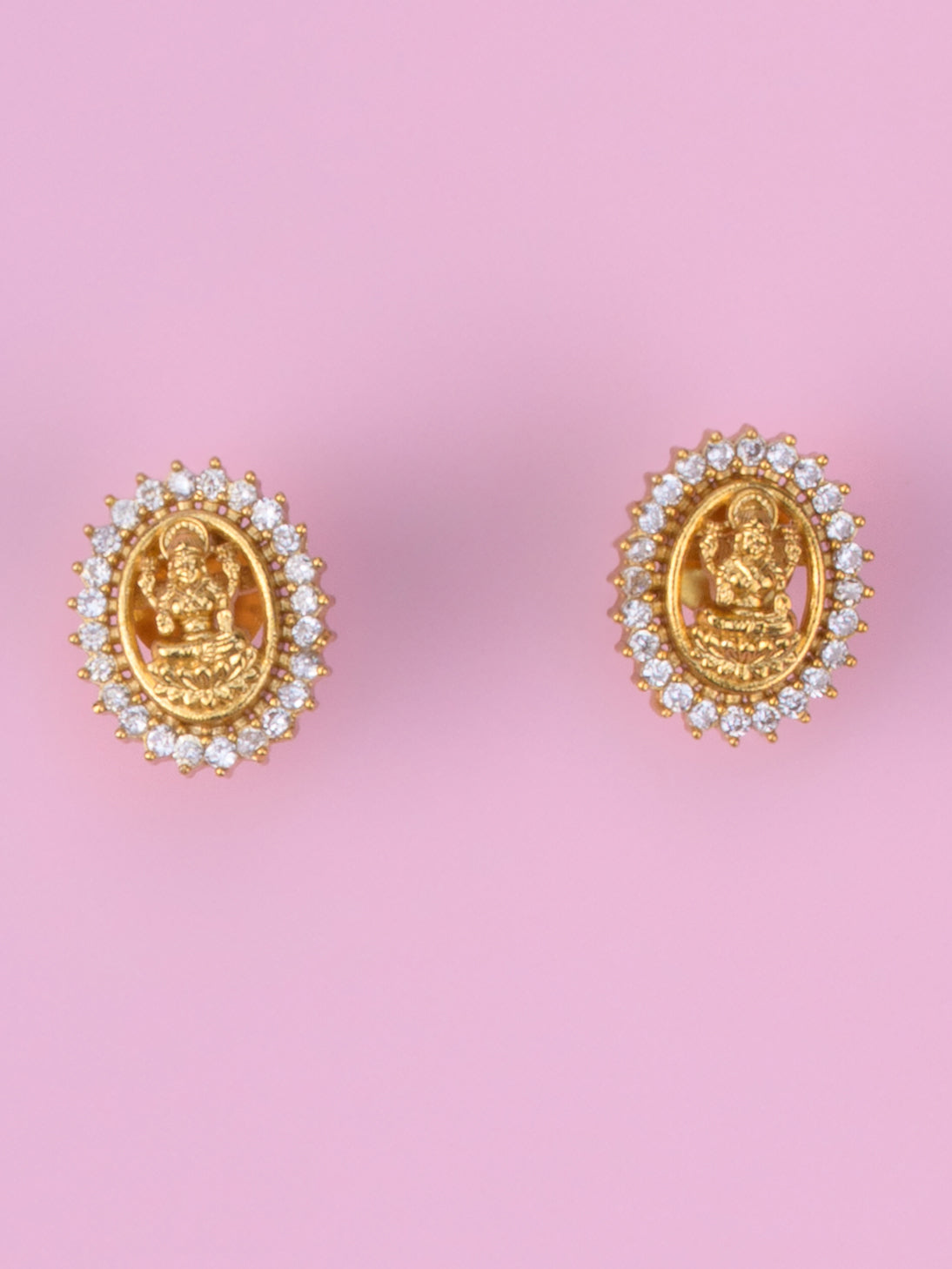 Diamond Chakra Devi Attigai