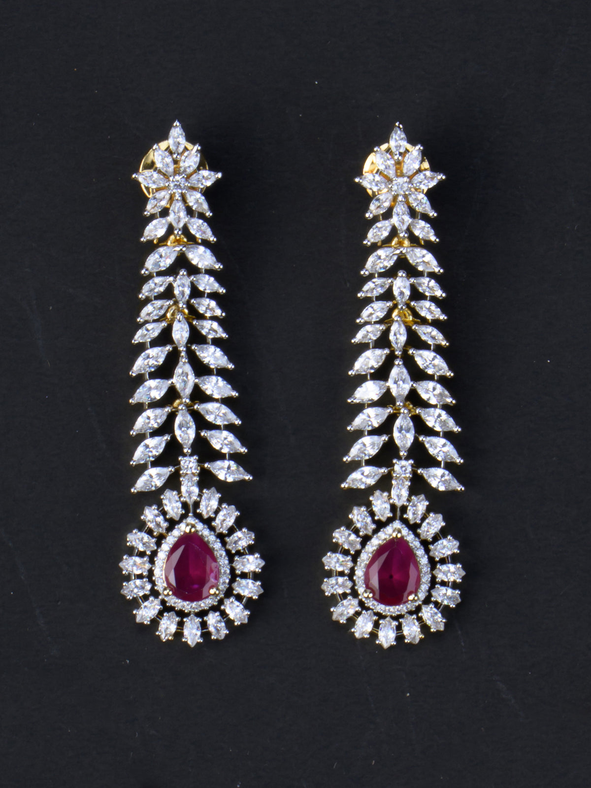 Vanamala AD Necklace Set - Red earrings