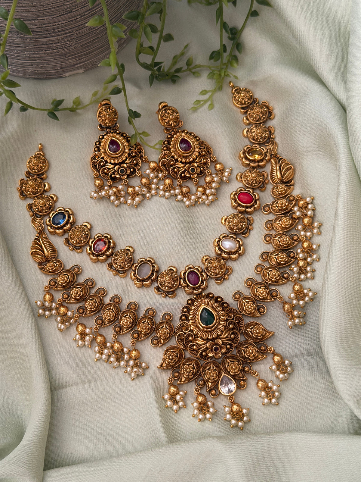 Imitation Necklace Sets