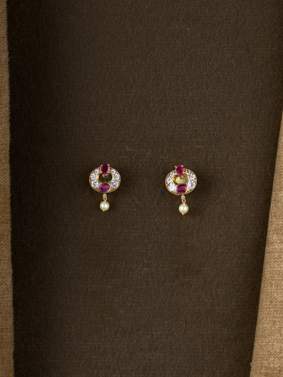 Tanvi Kempu Pearl Earstuds
