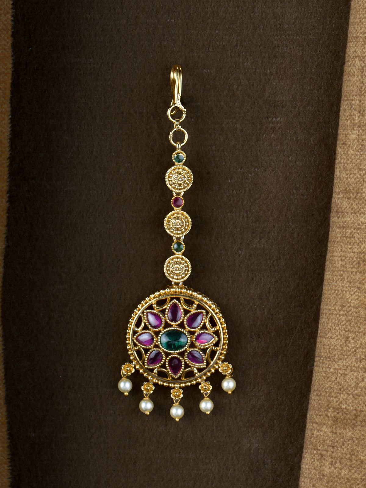 Ruby Chakra Pearl Maang Tikka