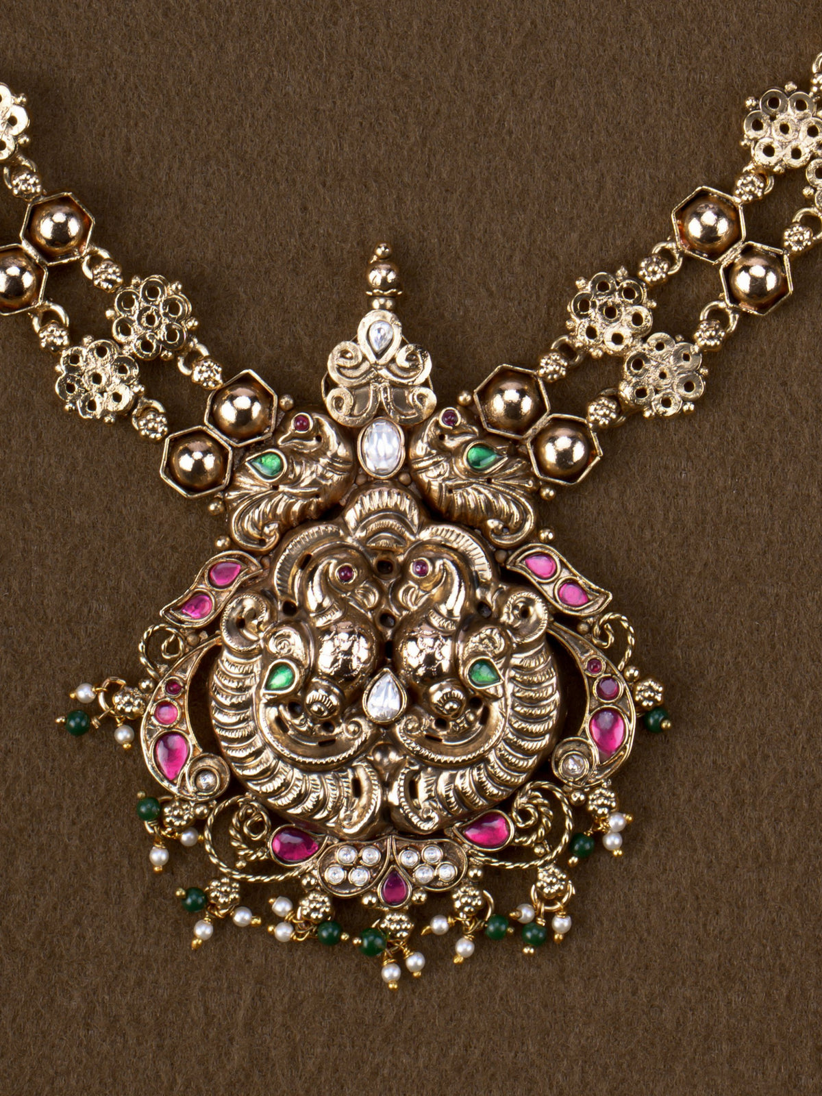 1Gm Gold Plated Chakori Haaram - pendant close-up