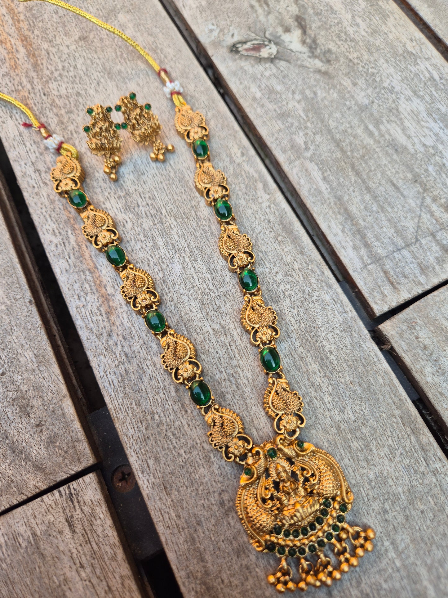 Shristi Kempu Necklace