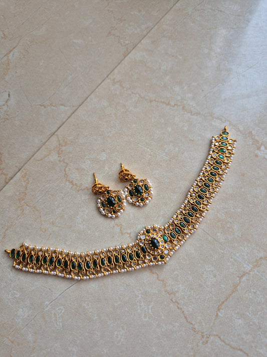 Emerald x Pearl Choker