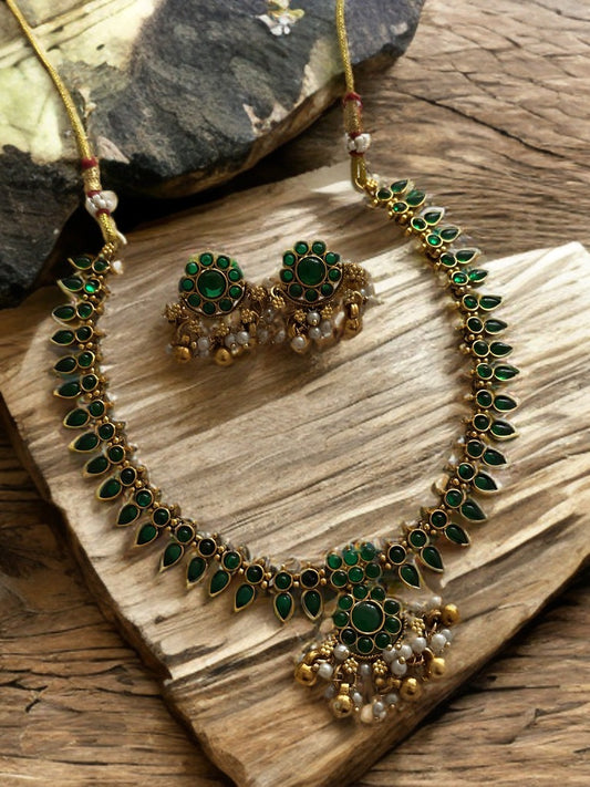 Anamika Palakka Necklace