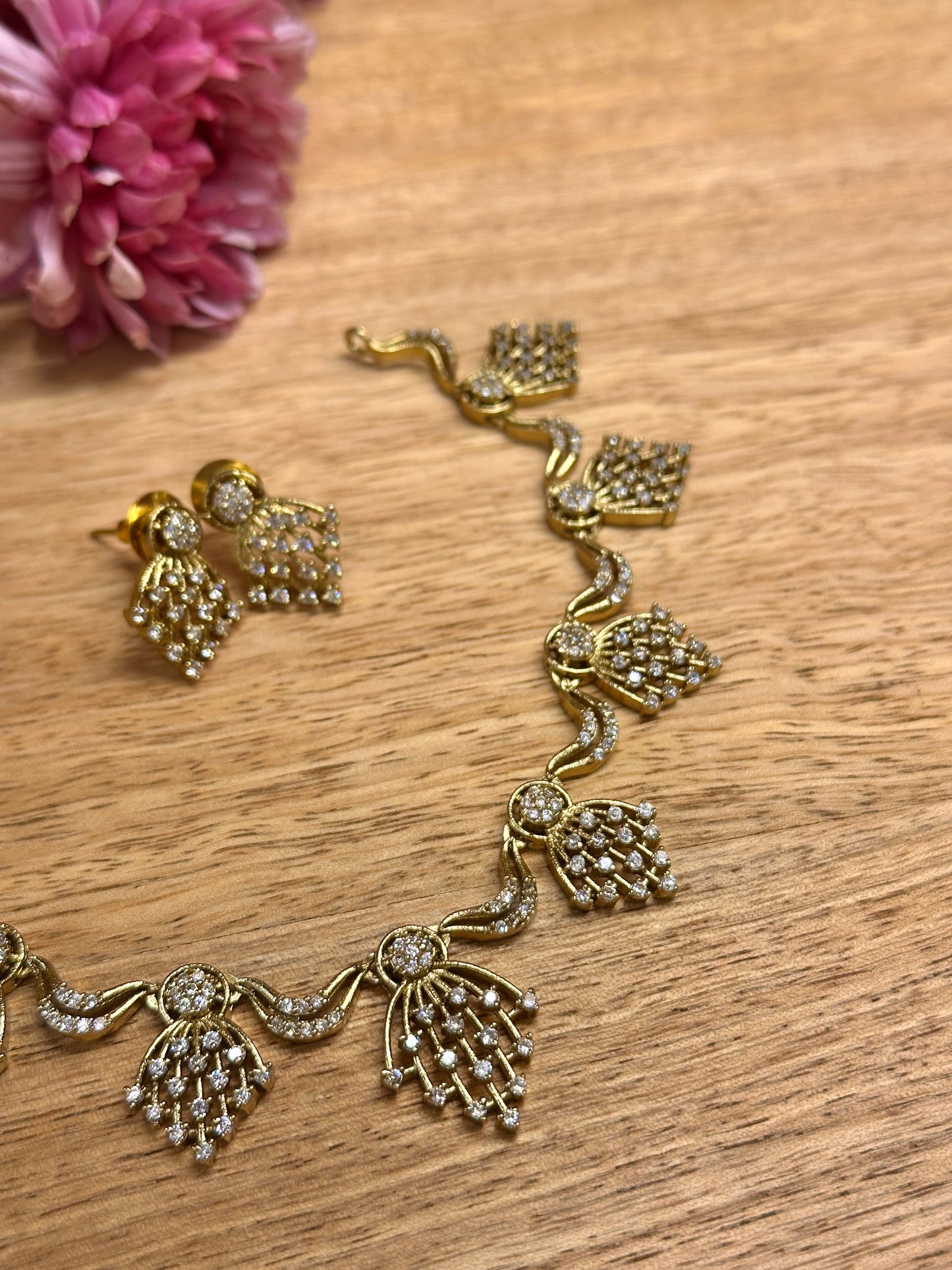 Spaarika Diamond Necklace