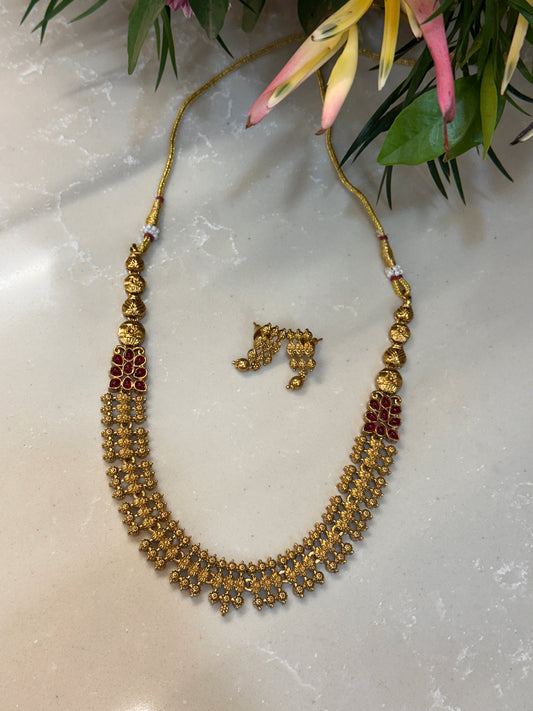 Tanimay Non idol necklace