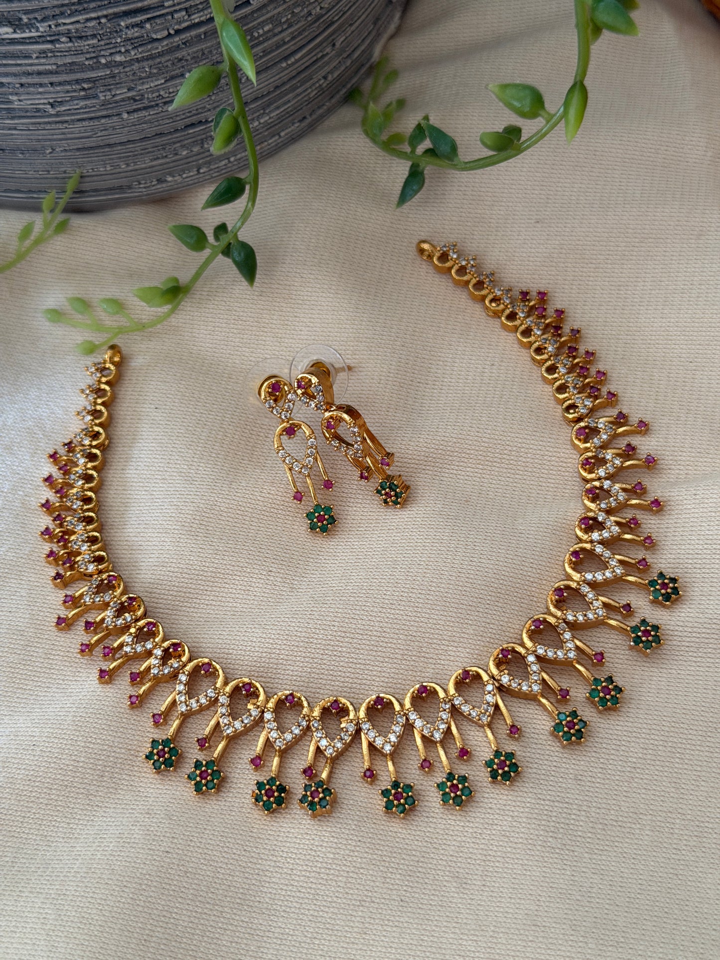 Estelle AD Mix Necklace