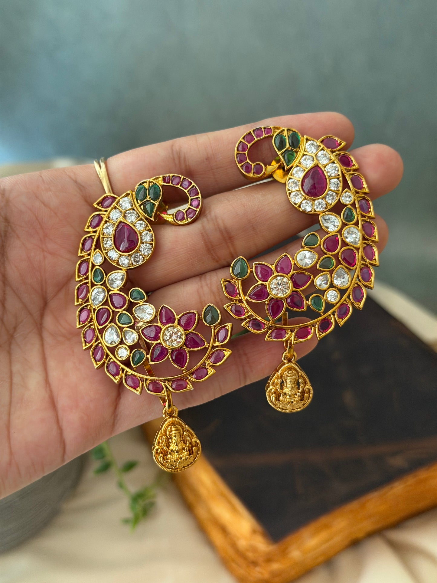 Infinite Kemp Jhumka