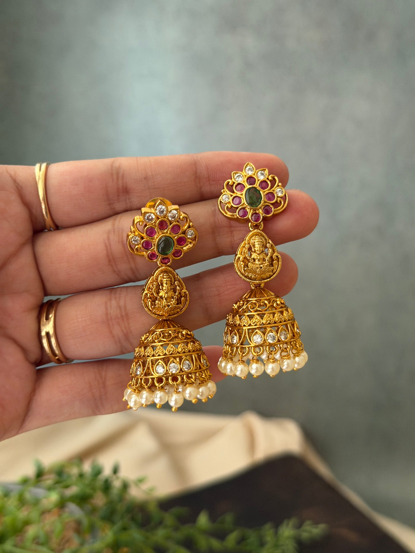Infinite Kemp Jhumka