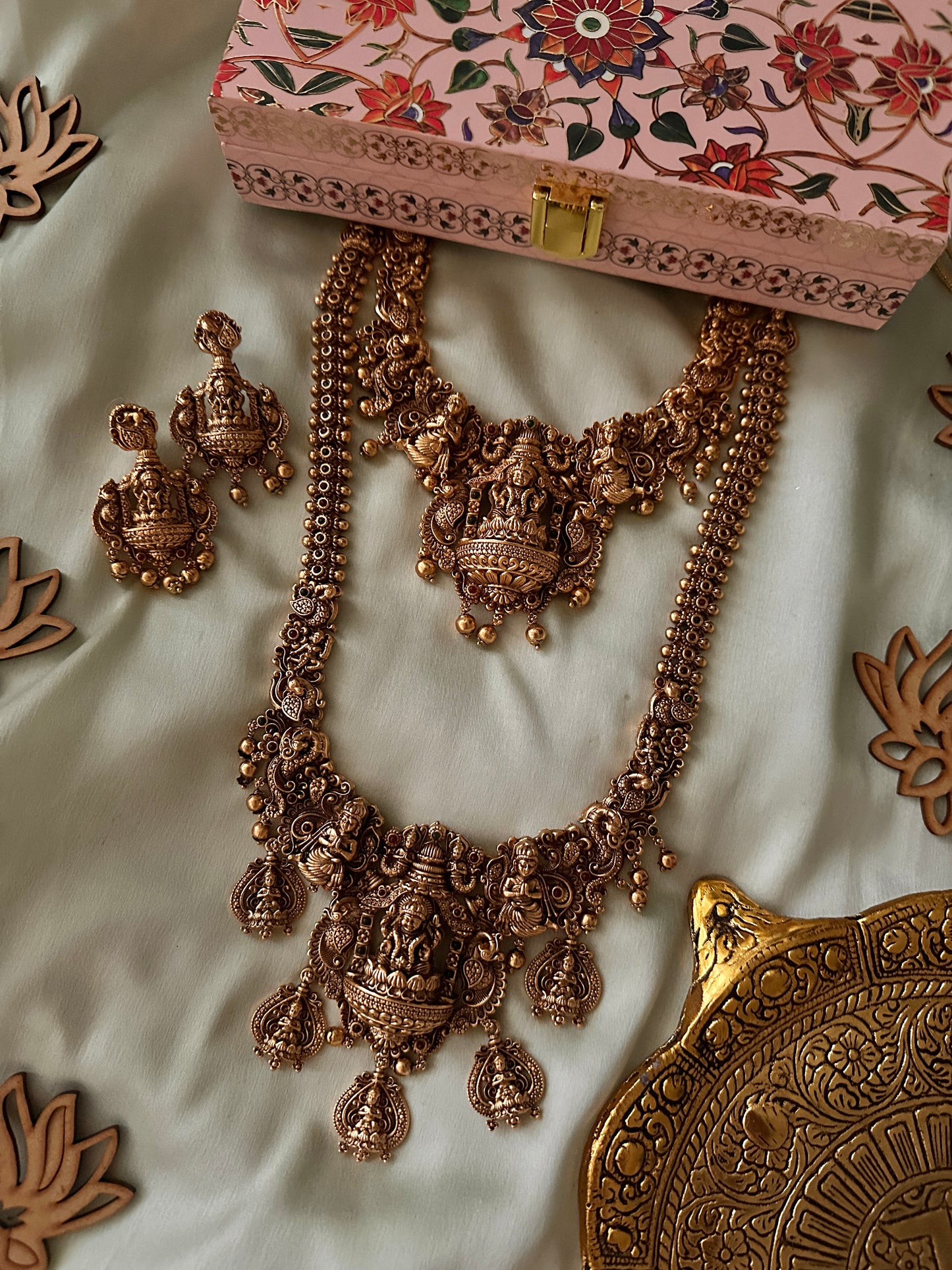 Bhagyawathi Antique Bridal Set