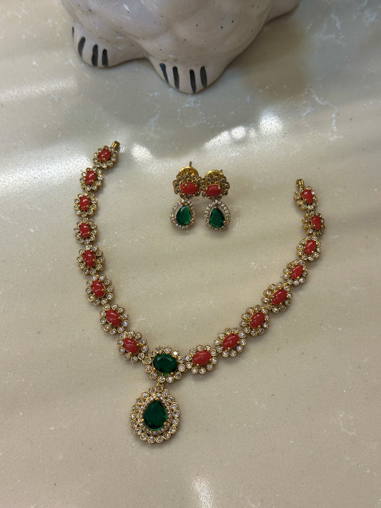 Hazel Coral x Emerald AD necklace