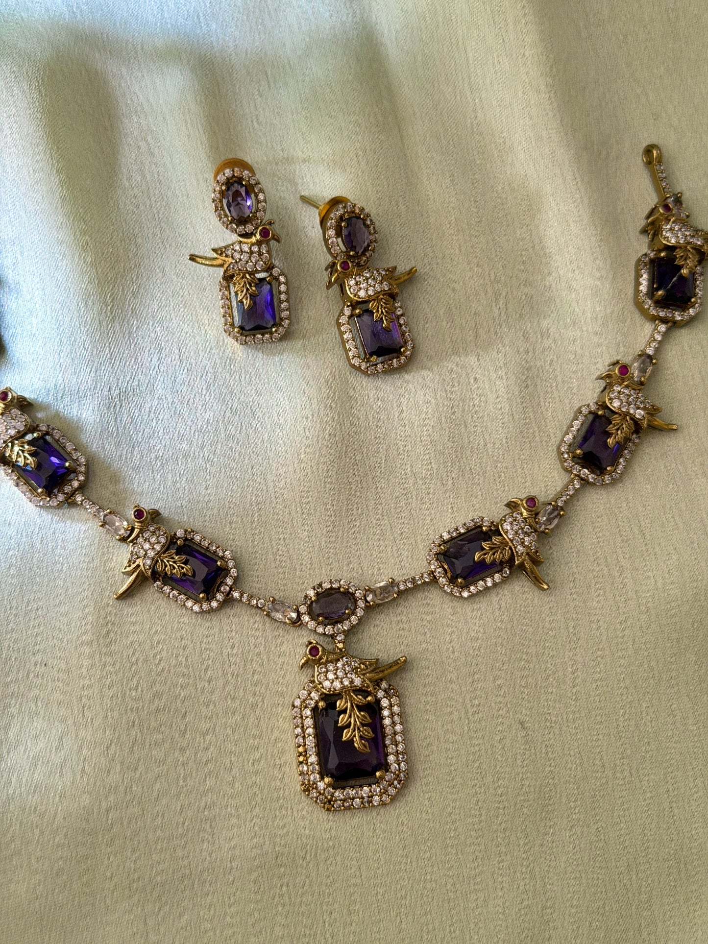 Parrot designer Necklace v2.0