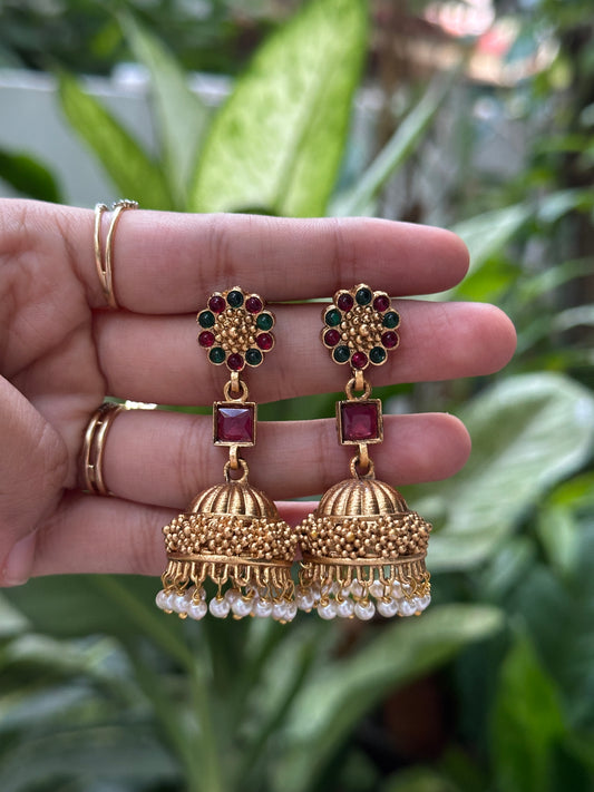 Aavya Jhumkas